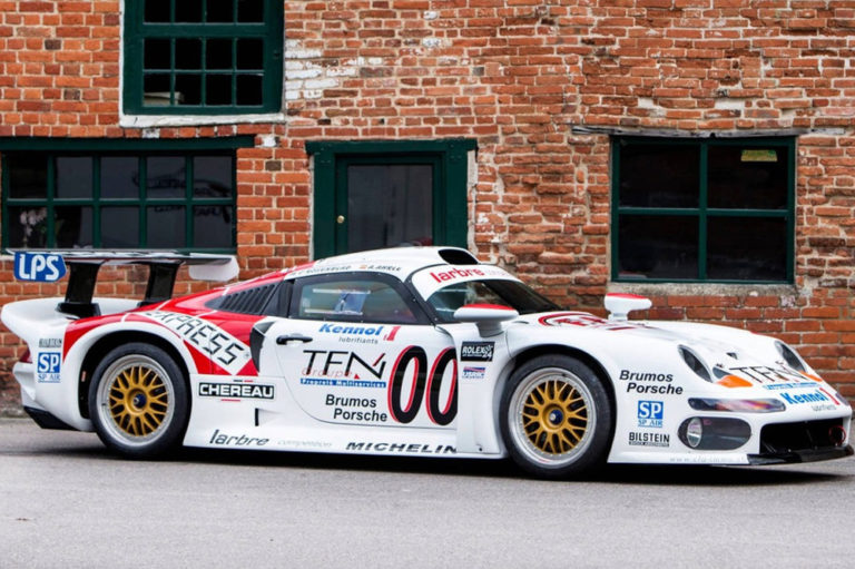¿Cuánto estarías dispuesto a pagar por un Porsche 911 GT1 (993) homologado para calle?