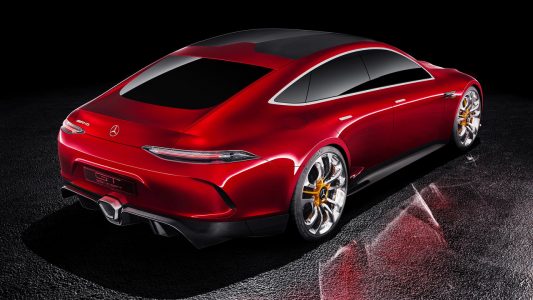 oficial-mercedes-amg-gt-concept-berlina-y-deportivo-van-de-la-mano-04