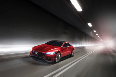 oficial-mercedes-amg-gt-concept-berlina-y-deportivo-van-de-la-mano-09