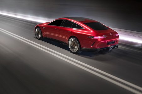 oficial-mercedes-amg-gt-concept-berlina-y-deportivo-van-de-la-mano-10
