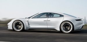 El Porsche Mission E llegará al mercado con diferentes potencias