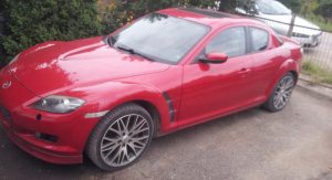 ¿Te gastarías 3.500 euros en un Mazda RX-8 con motor 1.4 de Renault?