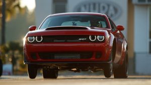 El muscle car de producción más potente de la historia ya está aquí: El Dodge Challenger SRT Demon tiene 840 CV y cuesta menos de 80.000 euros