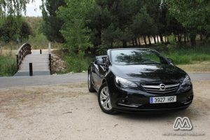 Opel Cabrio Sport Edition: El descapotable alemán sigue vivito y coleando, ahora con más equipamiento