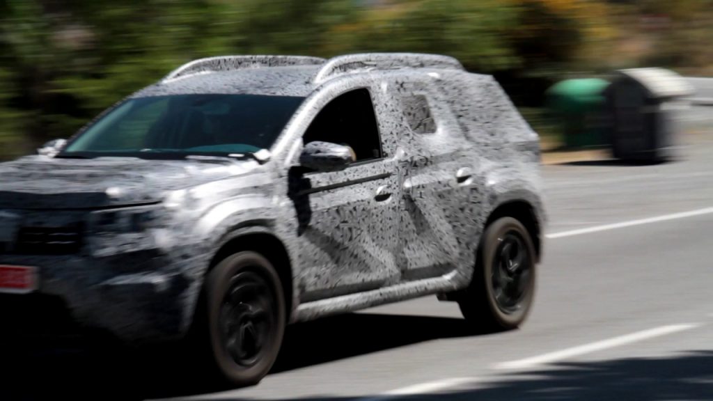 Vídeo: el nuevo Dacia Duster se deja ver en tierras granadinas