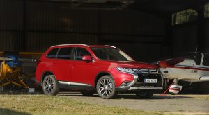 Llega el motor gasolina a la variante de siete plazas del Mitsubishi Outlander: La alternativa a la variante híbrida