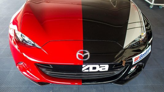 viva-la-bipolaridad-este-mazda-mx-5-es-mitad-coche-de-calle-mitad-mx-5-cup-06