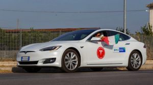 ¡Alucinante! Este Tesla Model S ha logrado recorrer más de 1.000 kilómetros con una sola carga