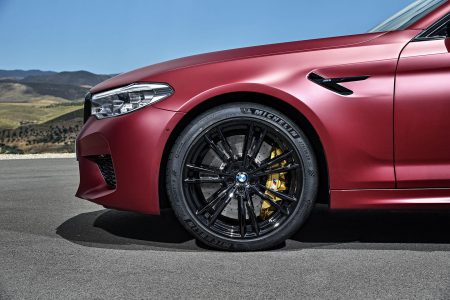 ahora-si-el-nuevo-bmw-m5-irrumpe-oficialmente-con-600-cv-y-traccion-m-xdrive-con-tres-modos-de-funcionamiento-01