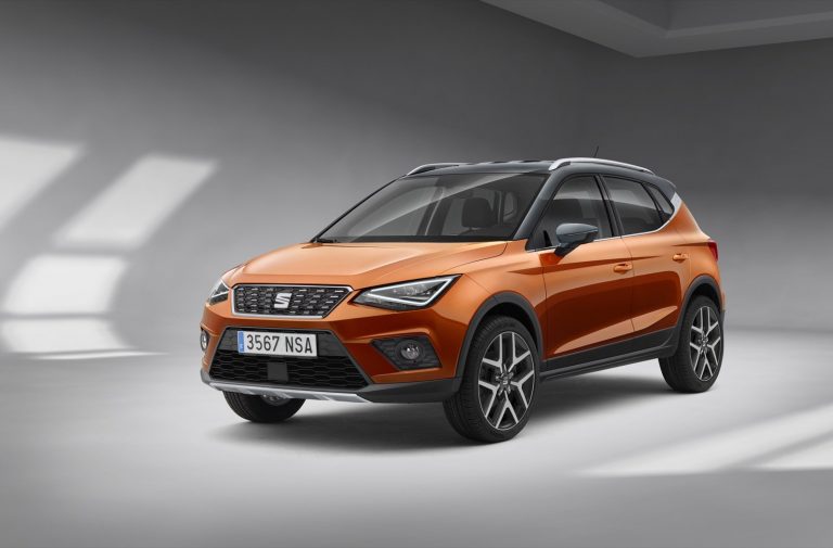 Estos son los precios del SEAT Arona: El crossover urbano arranca en los 17.300 euros