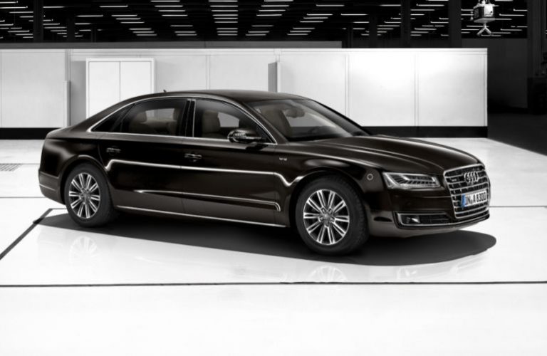 Así es el nuevo coche de Mariano Rajoy: Un Audi A8 L Security de 498.042 euros