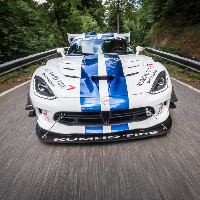 El Dodge Viper ACR vuelve a Nürburgring otra vez y fracasa en el intento de romper los 7 minutos