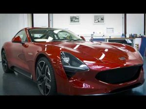 Vídeo: este es el nuevo TVR Griffith, en su mejor escenario