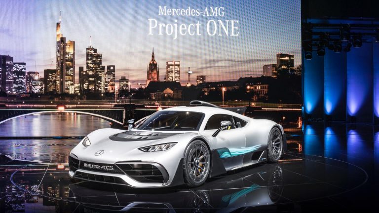 ¡Oficial! Mercedes-AMG Project One: llega el auténtico Fórmula 1 de calle