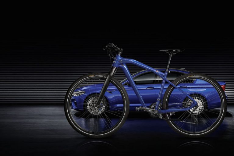 La bicicleta de BMW M es la compañía perfecta para conjuntar a tu M5