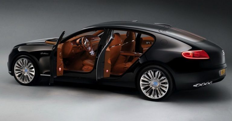 El futuro del Bugatti Chiron: híbrido y berlina