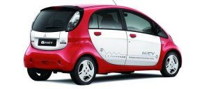 Toshiba presenta una batería para el coche eléctrico que con 6 minutos de carga permite recorrer 320 kilómetros