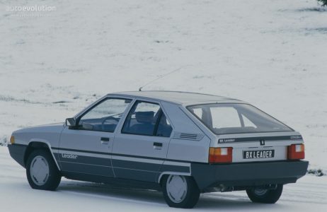 35-anos-del-citroen-bx-asi-llego-a-ser-uno-de-los-modelos-mas-exitosos-de-la-firma-38