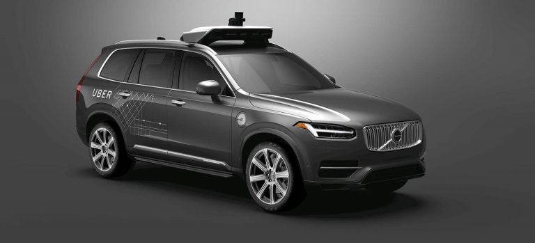 Uber encarga 24.000 unidades de Volvo para su futura flota de vehículos autónomos: La figura del chófer desaparecerá