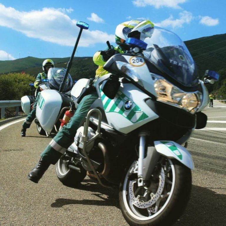 ¡Cuidado! Las motos de la Guardia Civil llevarán radares láser portátiles