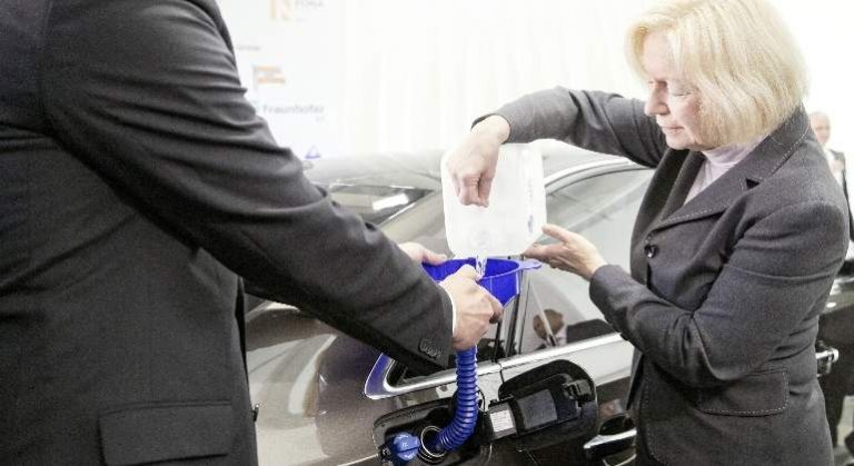 Audi producirá 400.000 litros anuales de diésel sintético con aire y agua