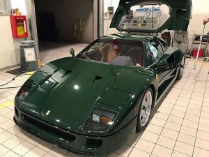 ¿Le damos el aprobado a este Ferrari F40 de color verde único en el mundo?