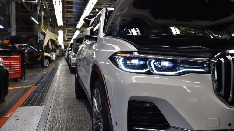 Oficial: el BMW X7 debutará en octubre