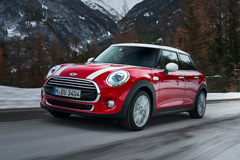 MINI incorpora una caja de cambios de doble embrague a su gama: Más eficiencia y prestaciones