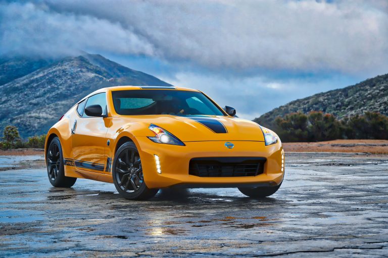 El actual Nissan 370Z será actualizado una vez más, pero su sucesor es todavía incierto