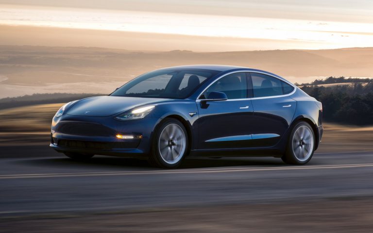 Récord de ventas del Tesla Model 3: algo está cambiando