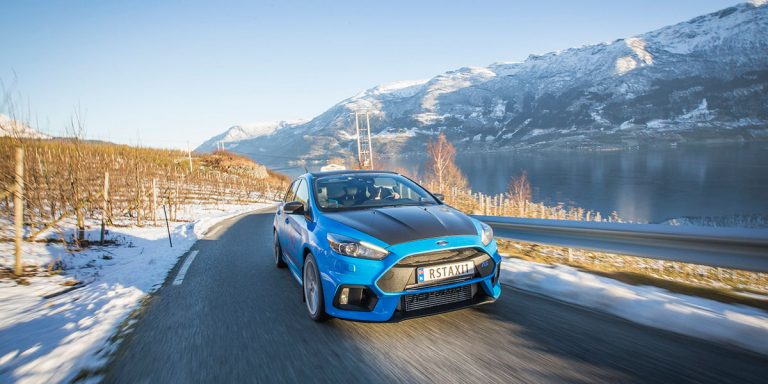 ¿Un Ford Focus RS ejerciendo de taxi? Existe. Y lo puedes usar en Noruega.