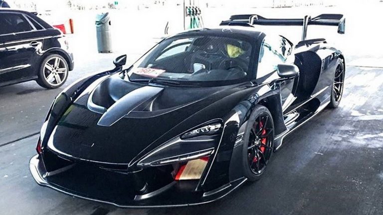 El McLaren Senna se deja ver en Inglaterra… ¡qué barbaridad!
