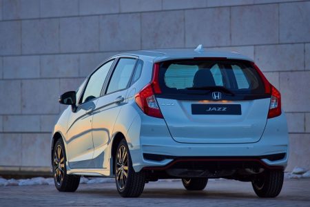 HONDA REVEALS FRESH LOOK AND NEW ENGINE OPTION FOR JAZZ SUPERMINI
