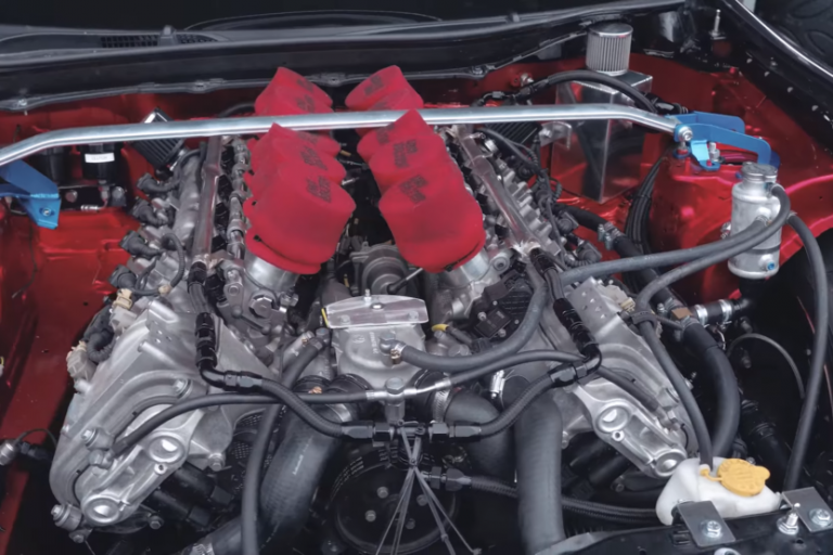 Vídeo: Este Toyota GT86 tiene transplantado el motor de un BMW M5 V10