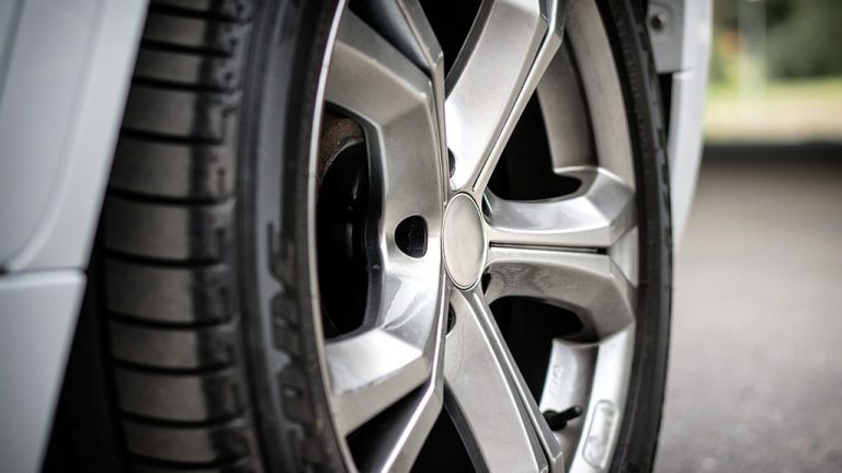 ¿Dónde podemos comprar online llantas para coche?