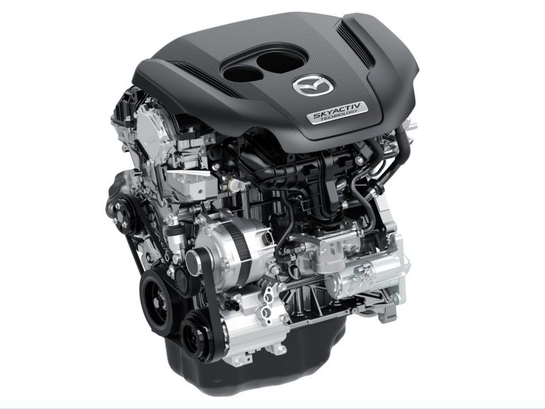 Mazda Skyactiv-3: Así es el motor gasolina que pretende plantar cara al eléctrico