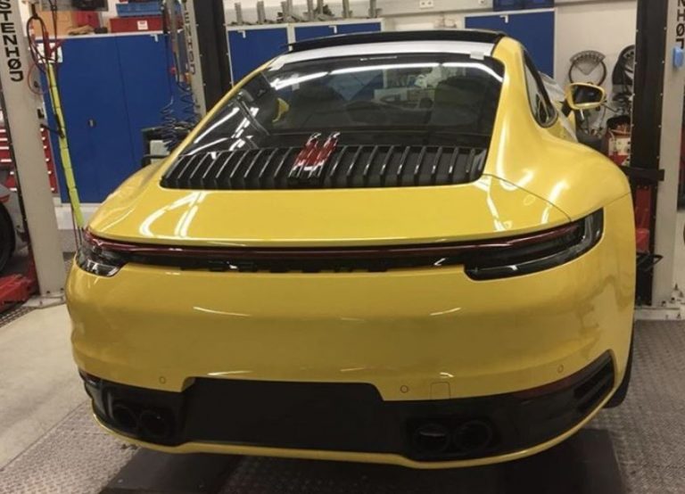 ¡Bombazo! Esta es la trasera del nuevo Porsche 911