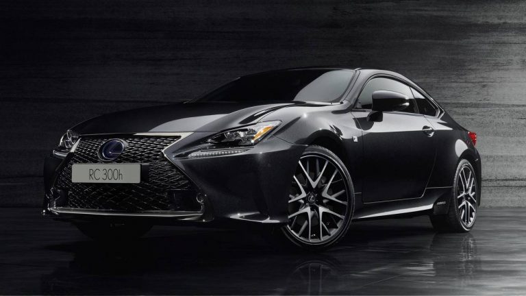Lexus RC 300h F Sport Black Edition: Detalles en negro para el elegante coupé