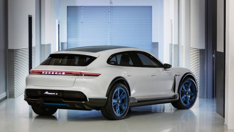 Porsche aumenta la producción del Taycan: ya es un éxito