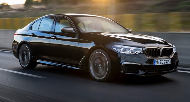 Mercedes y BMW ya cuentan con servicios de suscripción en EEUU: ¿Los veremos aquí?