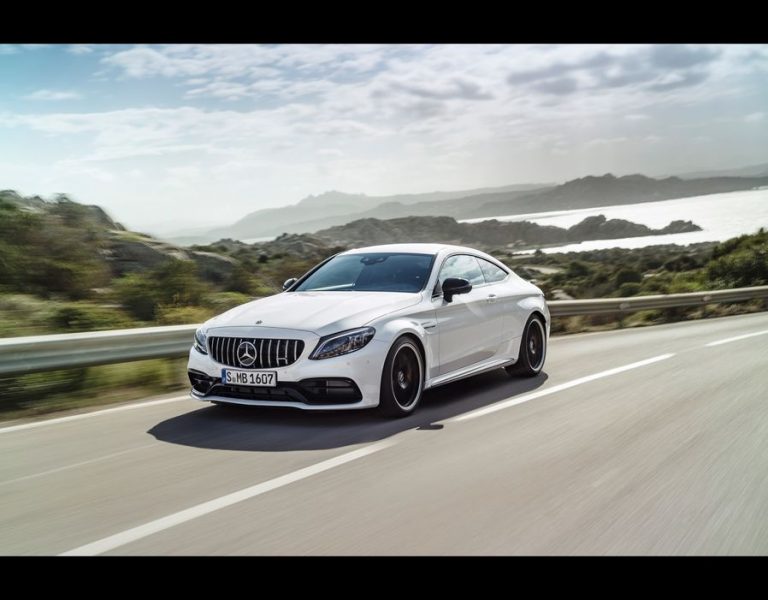 El próximo Mercedes-AMG C 63 traerá sorpresa: híbrido y seis cilindros