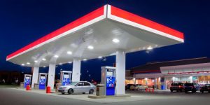 Prepárate si tienes un diésel: Llenar el depósito podría costarte 10 euros más