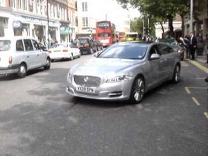 Nuevo Jaguar XJ, en vídeo desde Londres
