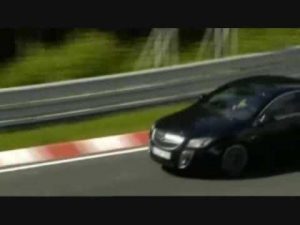 Vídeos del Opel Insignia OPC en acción