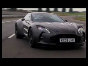 En pruebas de alta velocidad: Aston Martin One-77