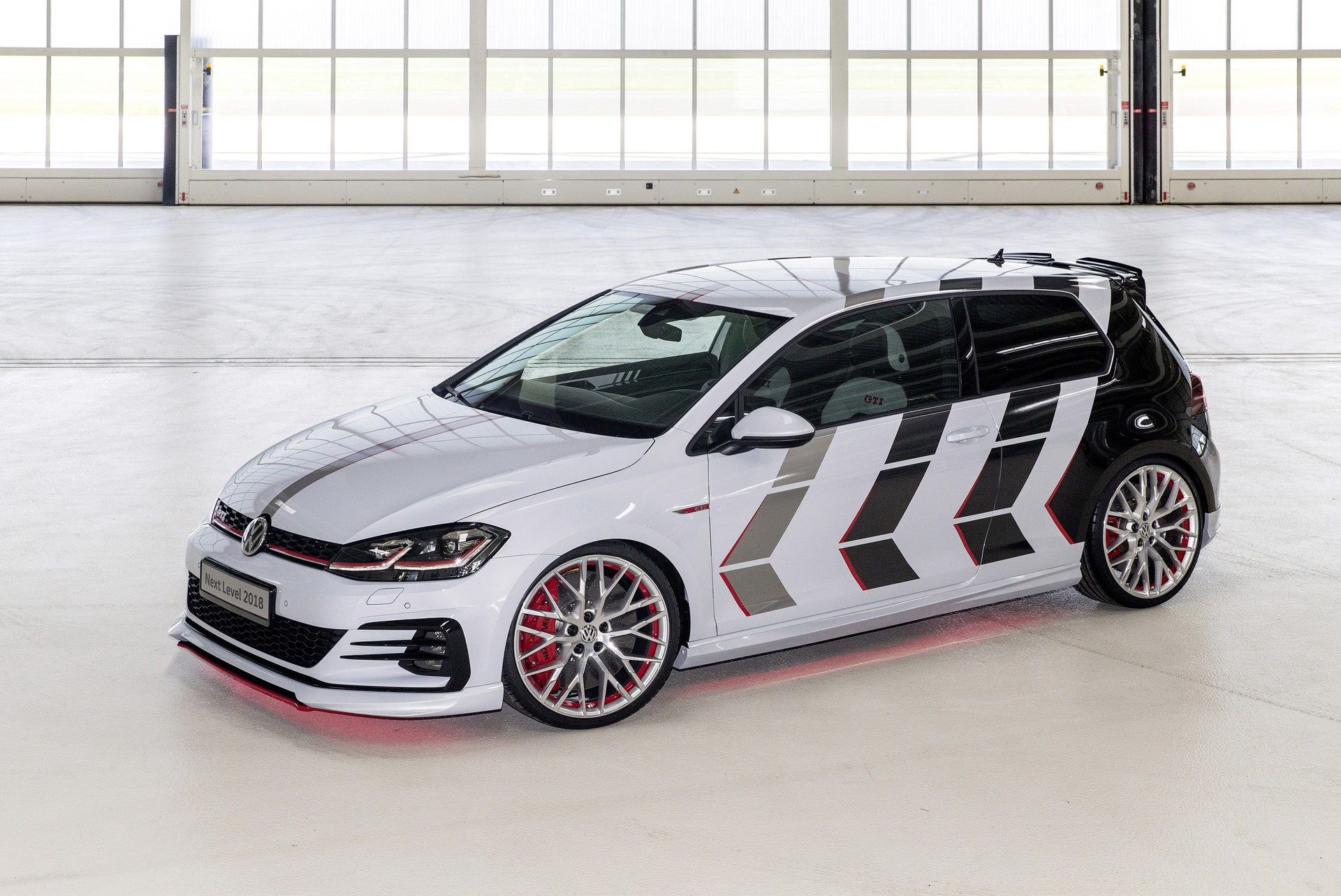 volkswagen-golf-gti-next-level-411-cv-para-el-worthersee-2018-05