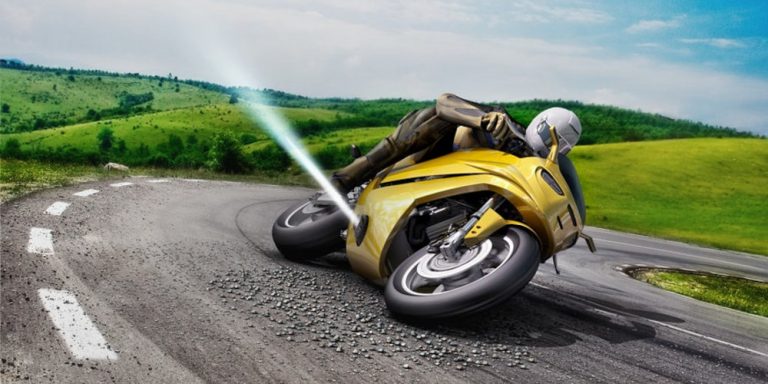 Bosch quiere evitar que te caigas de la moto con propulsores en los laterales