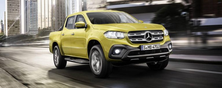 Mercedes se estaría planteando un Clase X con el motor V8 biturbo de 4 litros