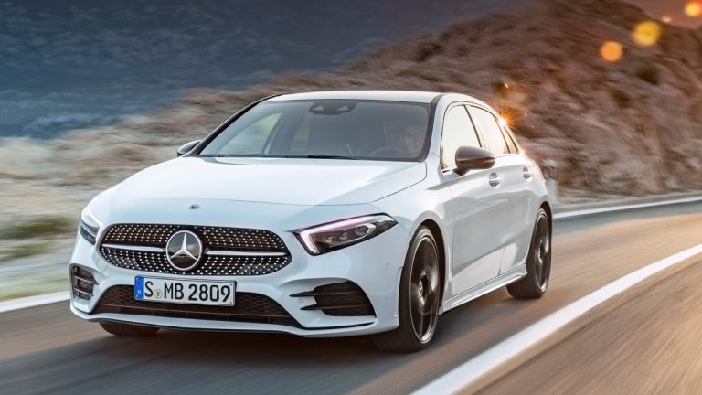 El Mercedes-Benz Clase A recibe el A180 de 136 CV y el A250 4MATIC de 224 CV