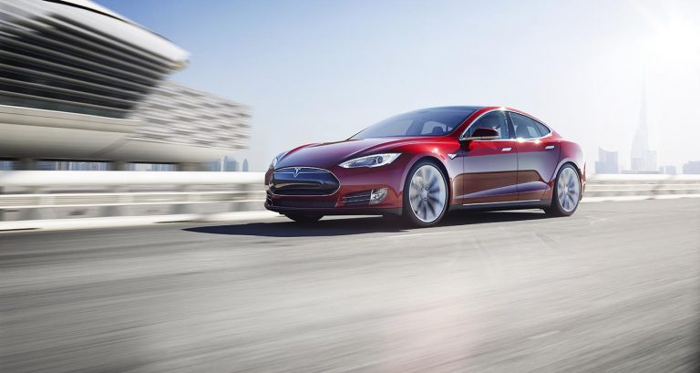 Adiós a la gigafactoría de Tesla en España: Se abrirá en Alemania o en Holanda